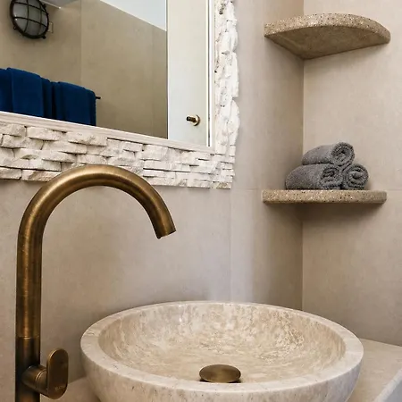 Restored 1800s Traditional Maisonette With Castle View * Agia Marina (Leros)