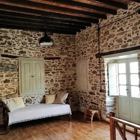 Hébergement de vacances Restored 1800s Traditional Maisonette With Castle View Agia Marina (Leros)