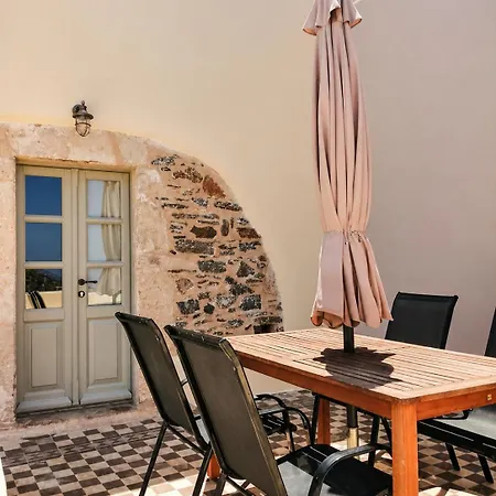 Restored 1800s Traditional Maisonette With Castle View * Agia Marina (Leros)