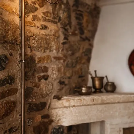 Restored 1800s Traditional Maisonette With Castle View Agia Marina (Leros)